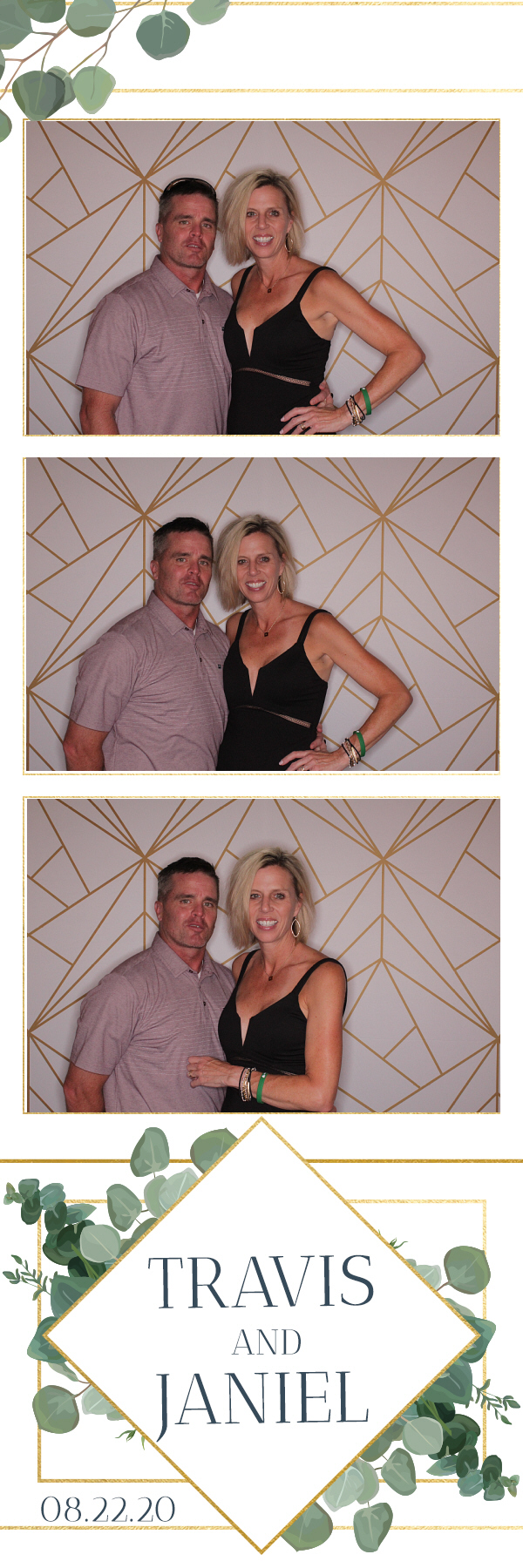 Jacquie & Dennis’ Wedding | View more photos from the event at gallery.photoboothbillings.com/u/PhotoBoothBillings/Jacquie-Dennis’-Wedding-0
